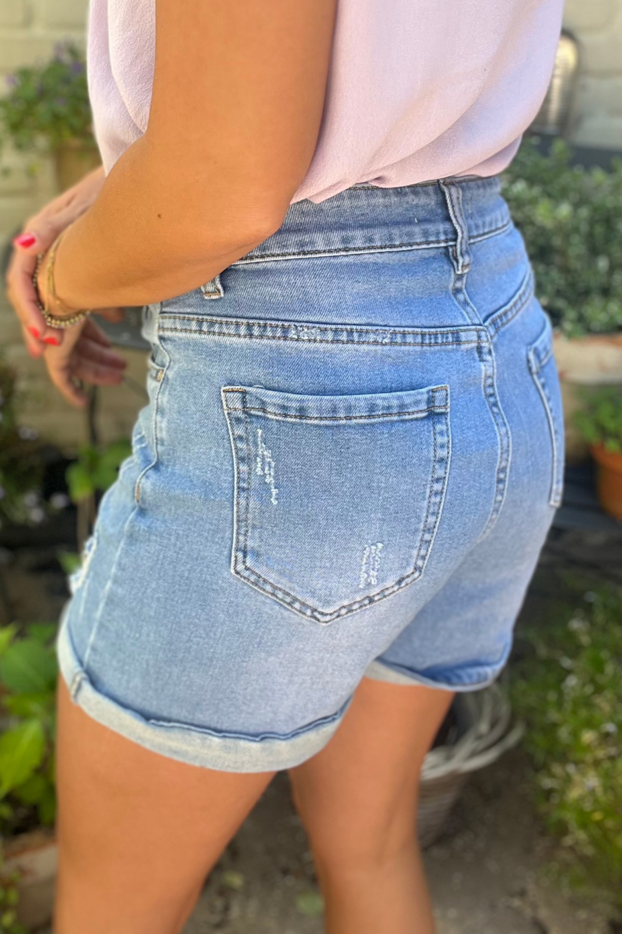 Mila Short Jeans