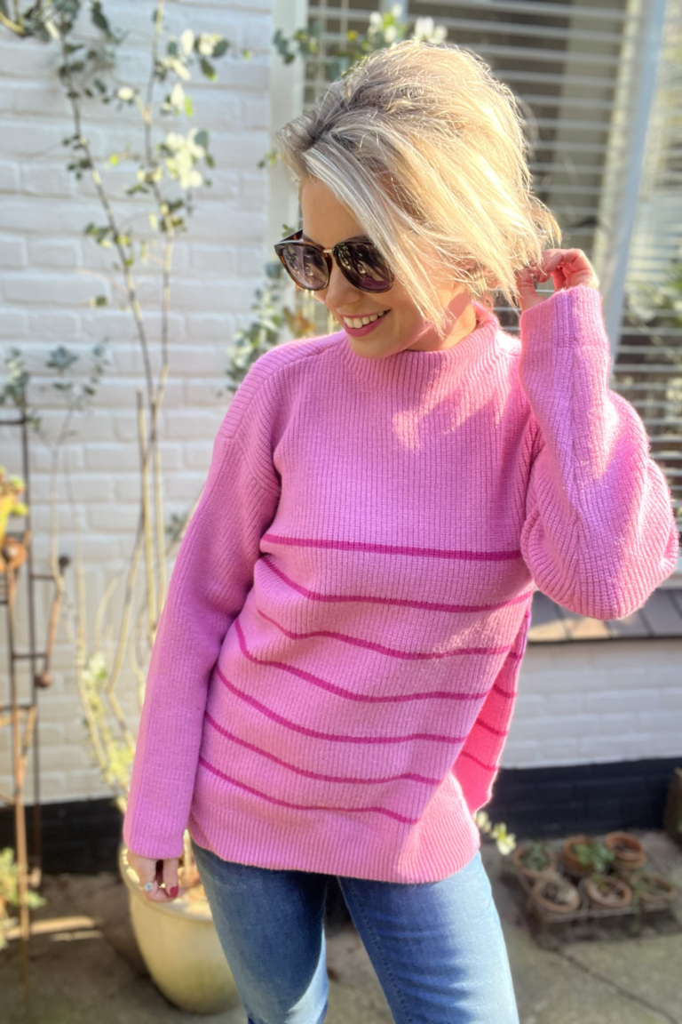 roze trui