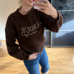 Bruine trui L’Amour