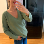 Zachte trui met v-hals